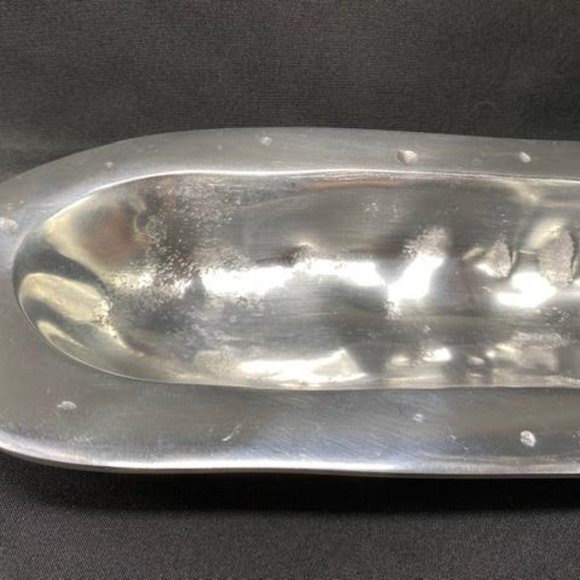 Decorative Distressed Aluminum Cracker/Olive Tray - Picture 4 of 6